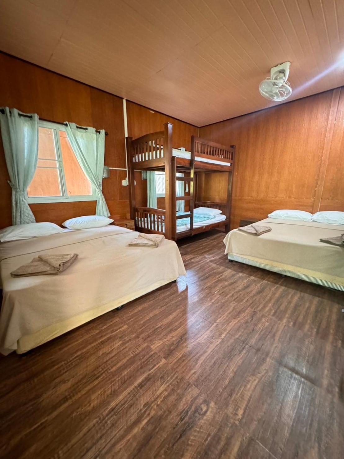 靠苏克岛度假酒店 Khao Sok National Park 外观 照片