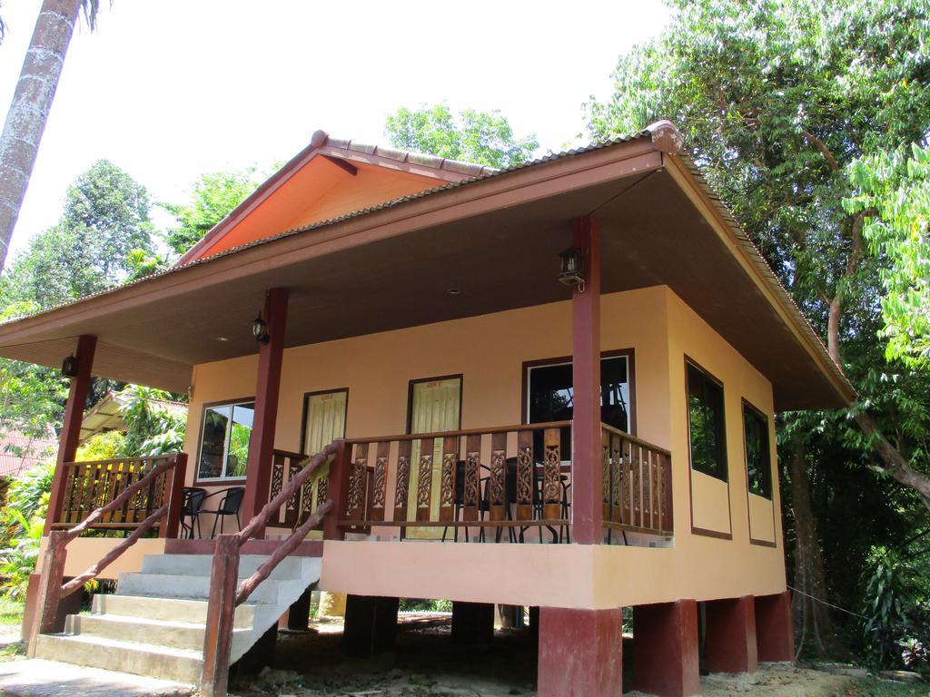 靠苏克岛度假酒店 Khao Sok National Park 外观 照片